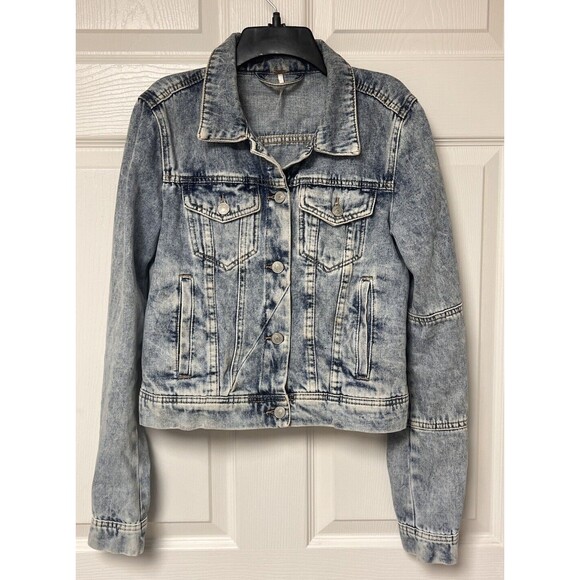Free People Jacket Womens XS Extra Small Denim Distressed Trucker Thrashed Stain - Picture 1 of 13